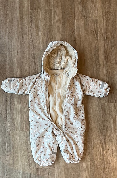 H&M vettähylkivä haalari