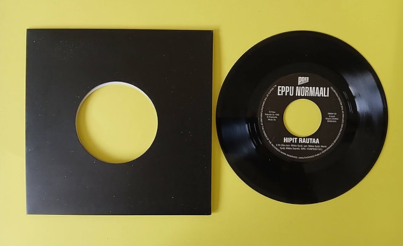 EPPU NORMAALI: Hipit rautaa / Elossa taas 7" (Poko Rekords / RAY, 1993)