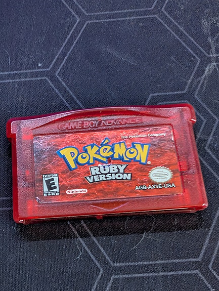Nintendo Game Boy Advance Pokémon Ruby -peli