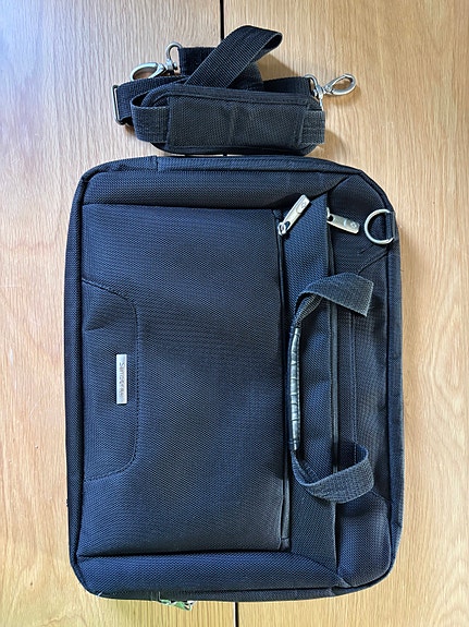 Samsonite kannettavan laukku