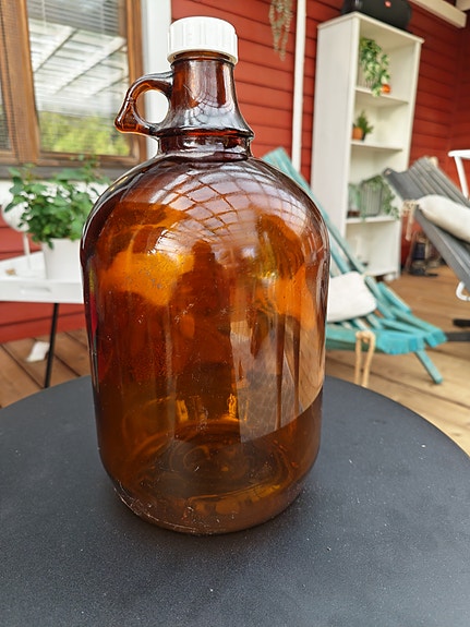 Vanhoja lasipulloja