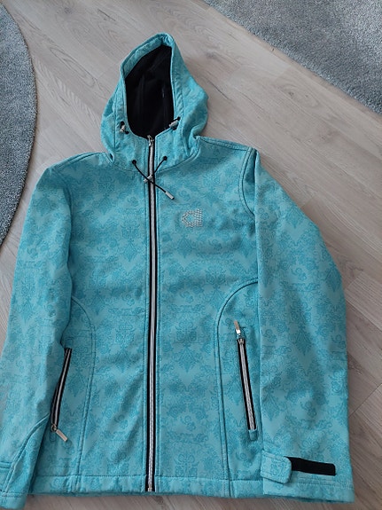 Takki Torstai softshell uusi koko 40