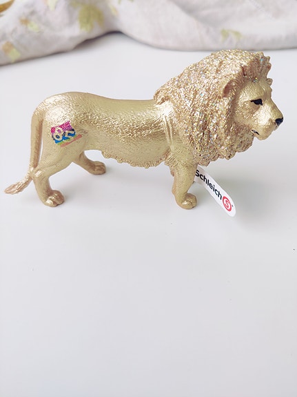 Schleich kultainen leijona