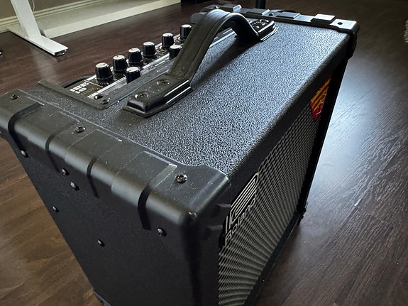 Roland Cube-60D COMS 60W kitaravahvistin