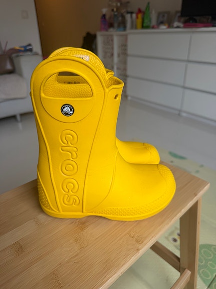 Crocs lasten kumisaappaat koko 30 keltainen unisex