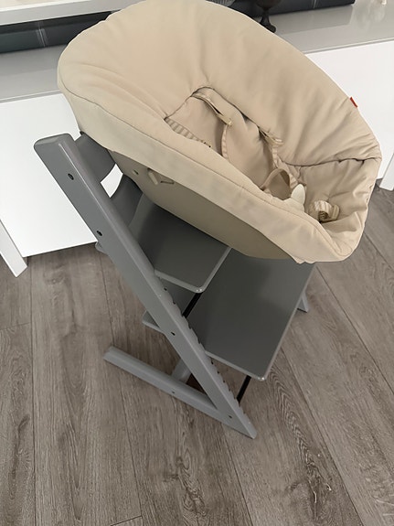 Stokke Tripp Trapp tuoli + newborn set