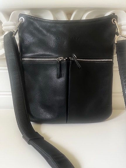 Longchamp nahkainen olkalaukku musta naisten