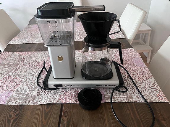 Moccamaster kahvinkeitin lasikannulla