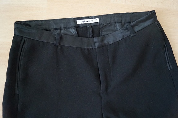 Gina tricot ginatricot mustat housut 36