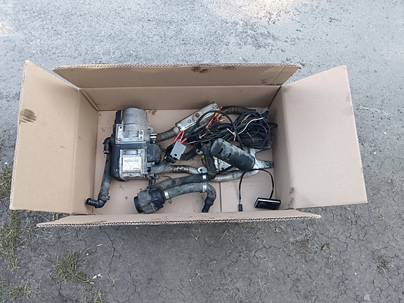Webasto Thermo Top Evo lisälämmitin bensiini 12V johtosarjalla