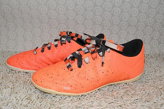 Adidas sisäpelikengät 36