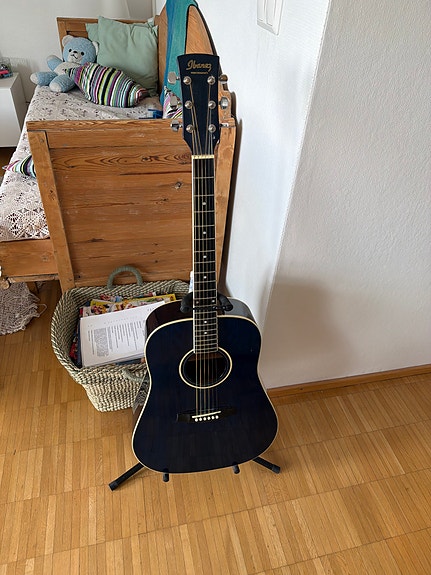 Ibanez Performance akustinen kitara sininen