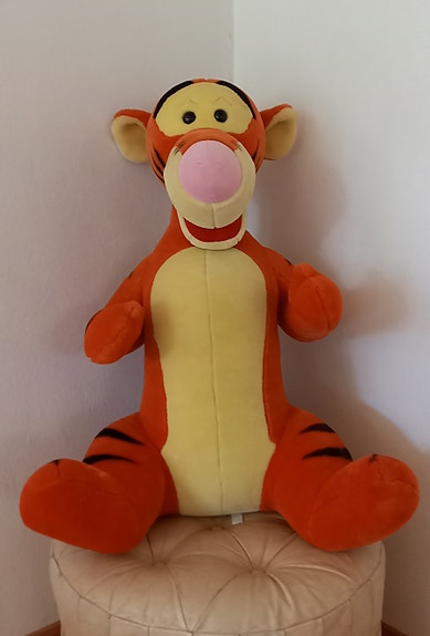 Disney Tikru pehmolelu oranssi, korkeus n. 73 cm