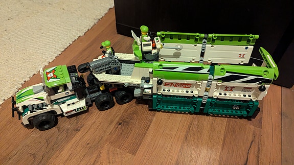 8864 Desert of Destruction