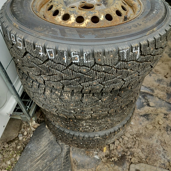 VW T4 talvirenkaat
