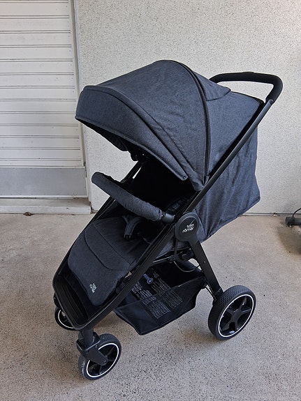 Britax B-Agile M matkarattaat harmaa/musta