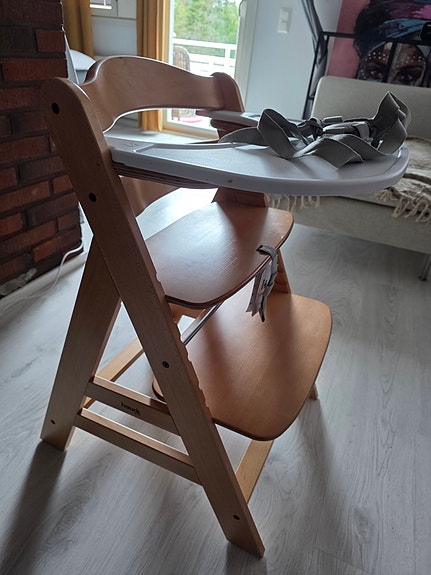 Hauck syöttötuoli