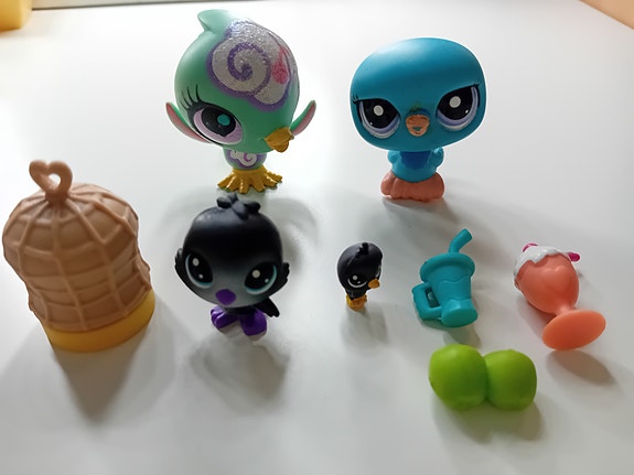 Littlest Pet Shop hahmot +tavarat