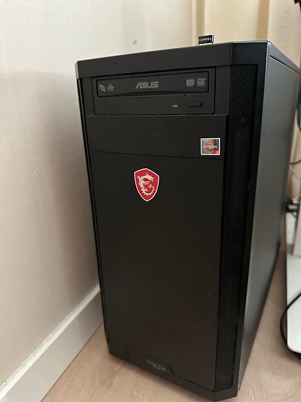 Ryzen 5 5600g / rtx 2070 super / 24 GB ram gaming pc