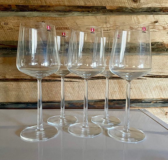 Iittala Essence viinilasit 5 kpl