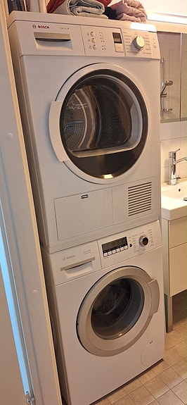 Bosch kondensoiva kuivausrumpu