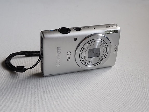 Canon Ixus wi-fi 140 Digikamera,postikuluineen pakettina.