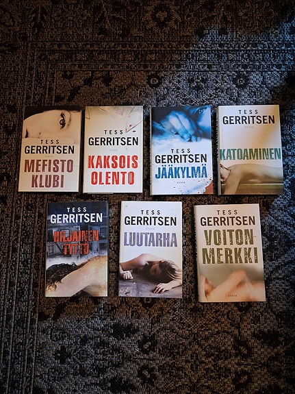Tess Gerritsen kirjoja