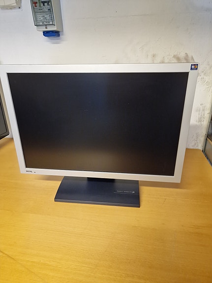 BenQ 22" näyttö
