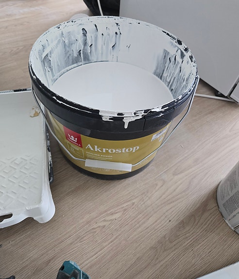 tikkurila Akrostop maali.
