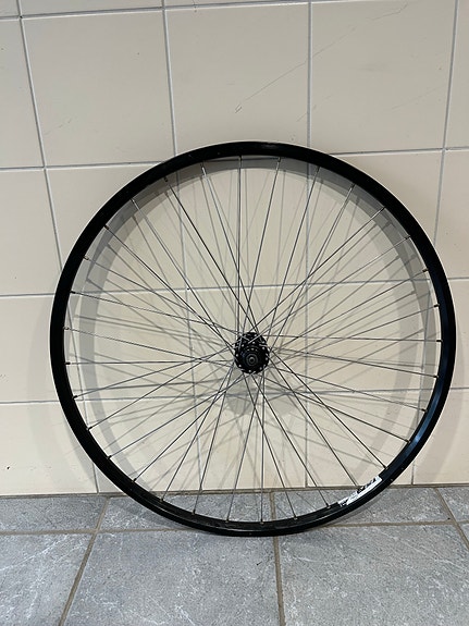 Scott / Rigida etukiekko 28”