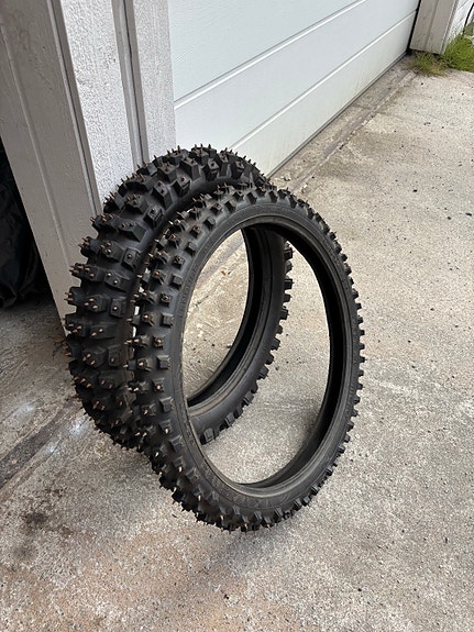Ktm 125 Nasta/piikkirenkaat