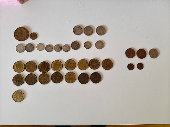 Myydään erä Suomen vanhoja kolikoita