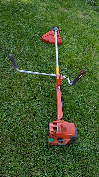 Husqvarna raivaussaha