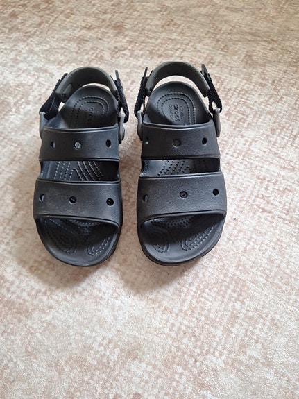 crocs J3