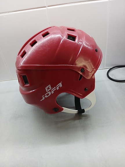 JOFA lasten luistelukypärä