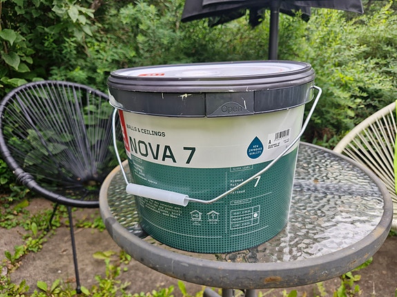 Tikkurila Nova 7 seinä- ja kattomaali 9L valkoinen