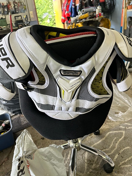Bauer Supreme jääkiekkorintapanssari JR L/SG
