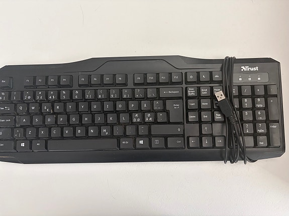 Näppäimistö