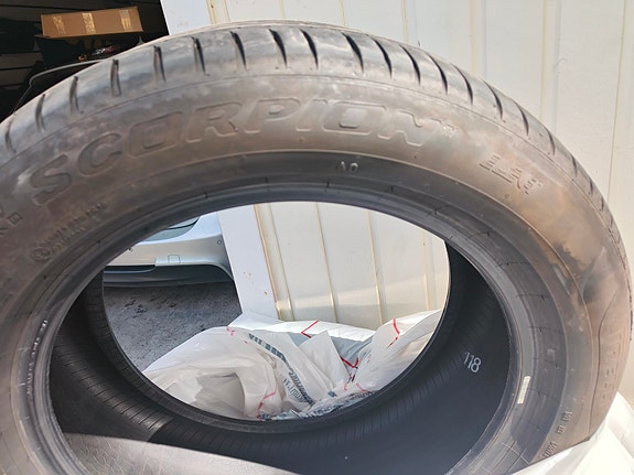 Pirelli Scorpion elect