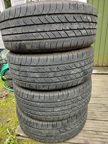 kesärenkaat 235/55R18