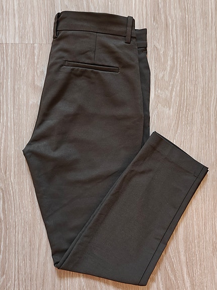 H&m suorat housut 40