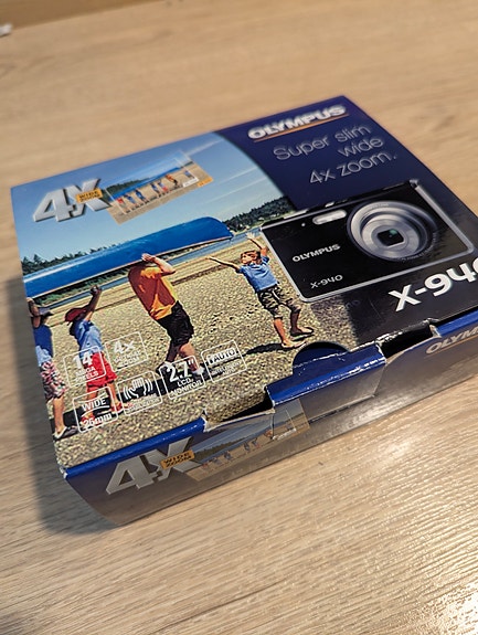 Olympus X-940 digikamera