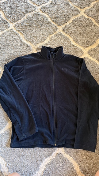 Helly Hansen musta fleecetakki