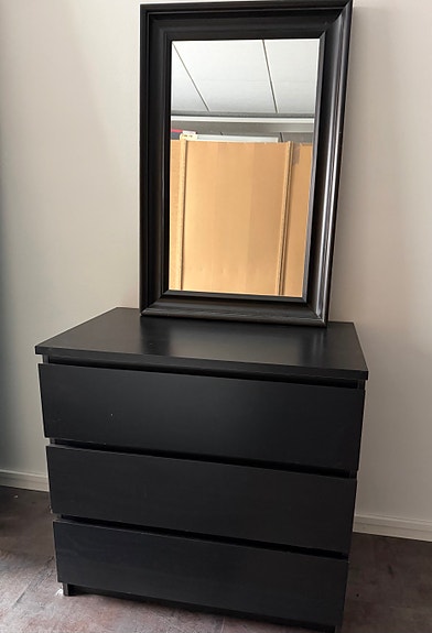 IKEA Hemnes musta peili