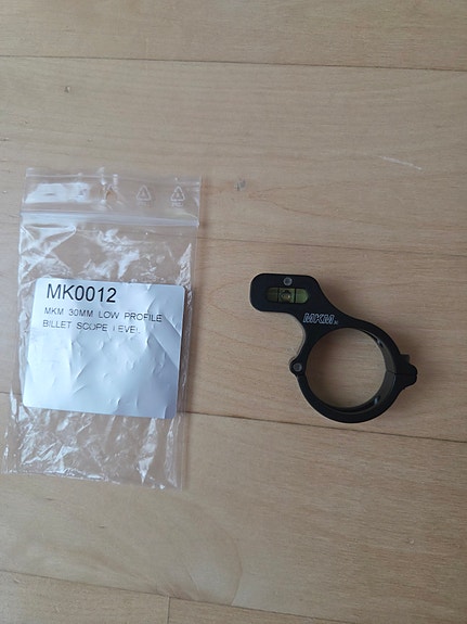 Kiikaritähtäimen vesivaaka mkmachining