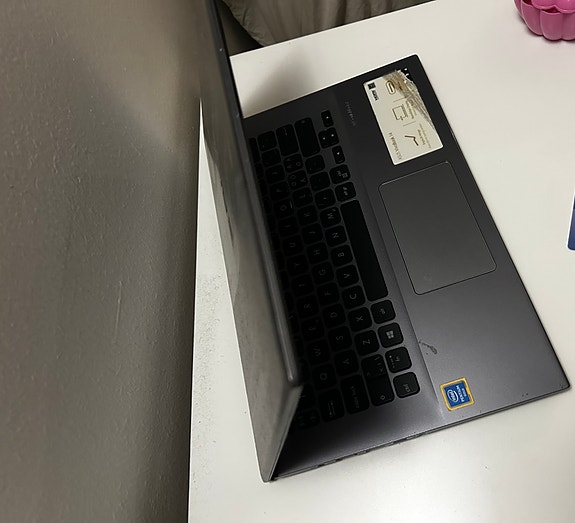 Asus vivobook 14 läppäri
