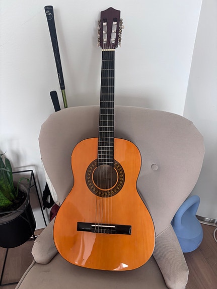 Alliance Handmade Guitar Mod. C530 3/4 – siistikuntoinen klassinen kitara