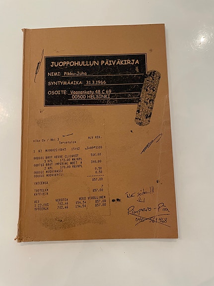 Juoppohullun päiväkirja kirja 1. Painos
