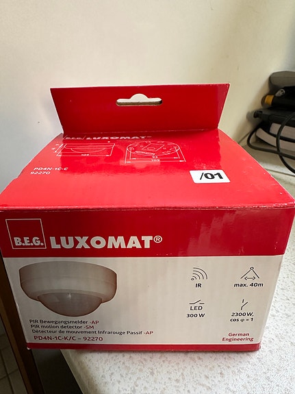 B.E.G. Luxomat PIR-liiketunnistin LED-valolle