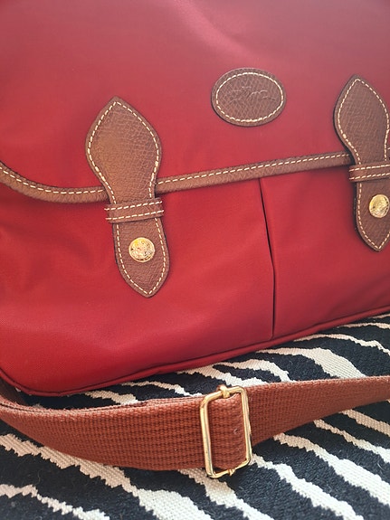 Longchamp punainen messenger laukku